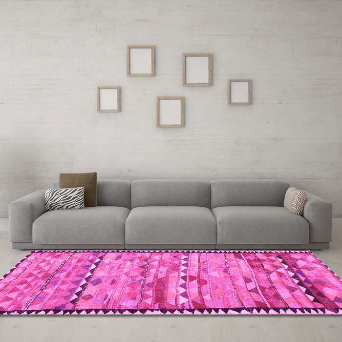 Machine Washable Oriental Pink Traditional Rug in a Living Room, wshcon2682pnk