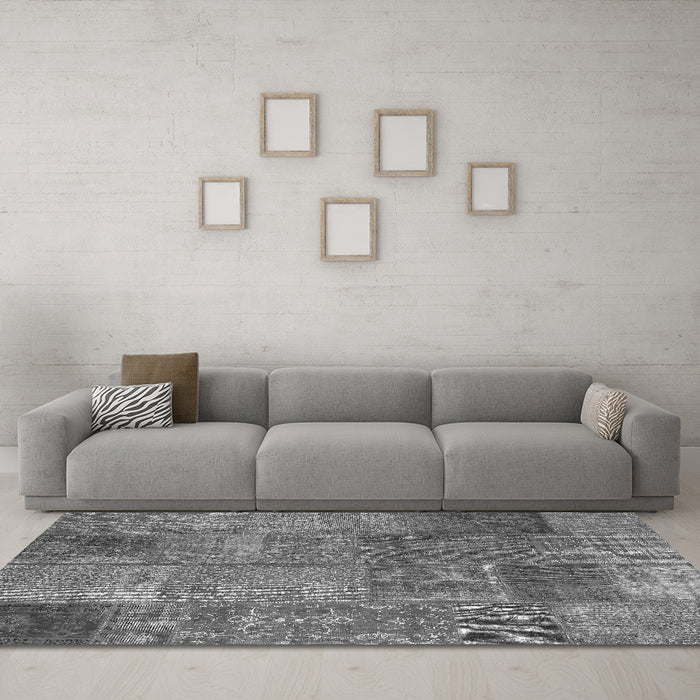 Machine Washable Patchwork Gray Transitional Rug in a Living Room,, wshcon2684gry