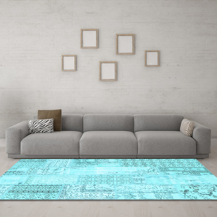 Machine Washable Patchwork Light Blue Transitional Rug in a Living Room, wshcon2688lblu