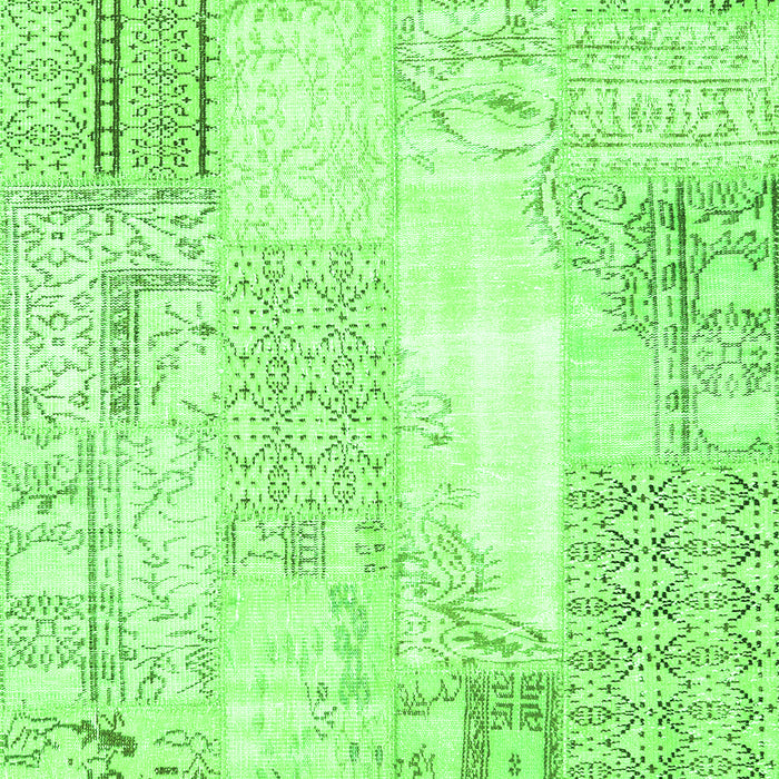 Serging Thickness of Machine Washable Patchwork Green Transitional Area Rugs, wshcon2688grn