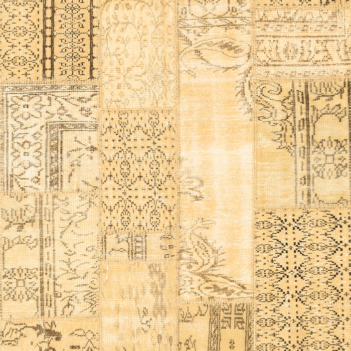 Patchwork Brown Transitional Rug, con2688brn