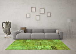 Machine Washable Patchwork Green Transitional Area Rugs in a Living Room,, wshcon2693grn