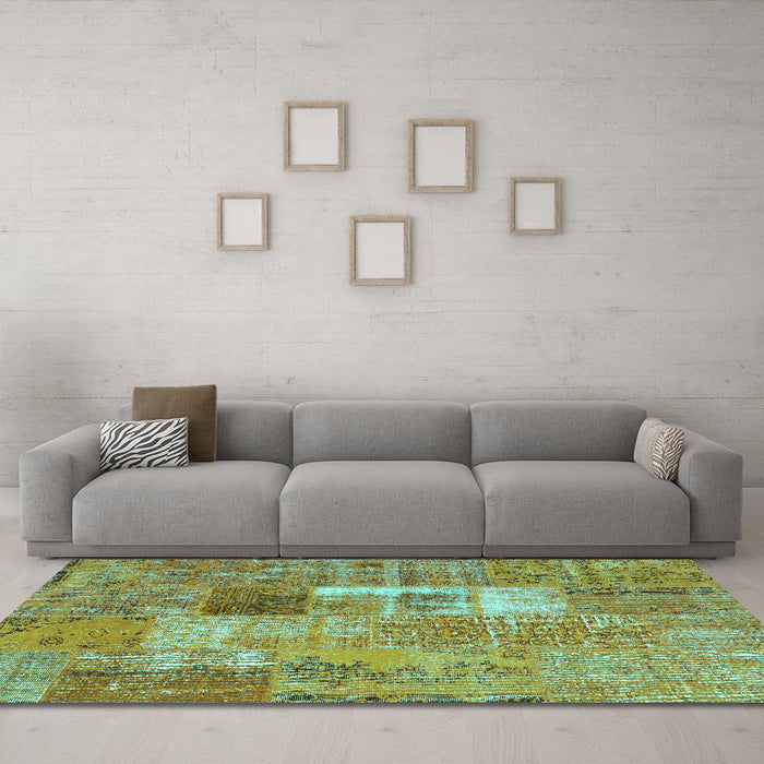 Machine Washable Patchwork Turquoise Transitional Area Rugs in a Living Room,, wshcon2694turq