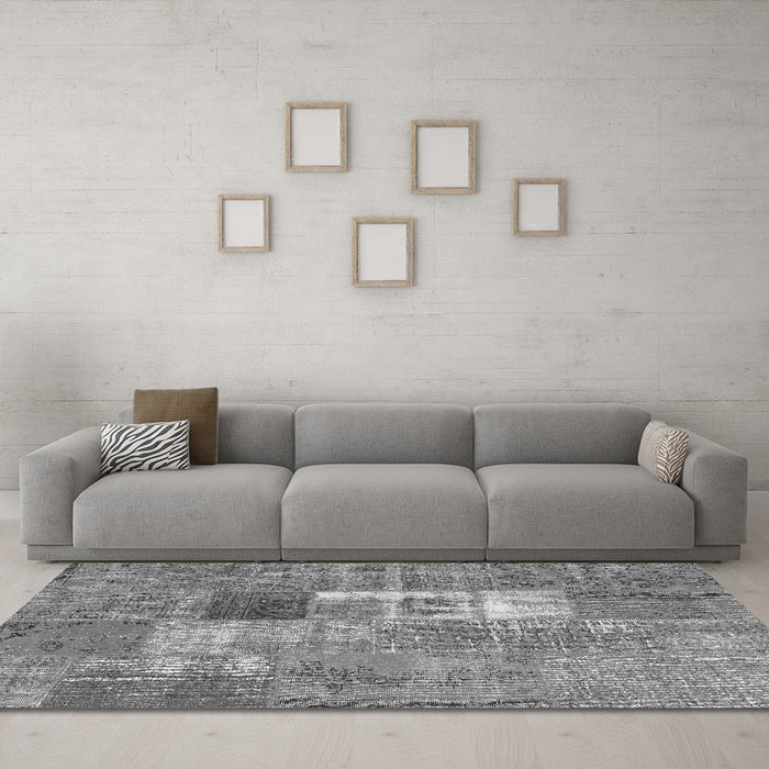 Machine Washable Patchwork Gray Transitional Rug in a Living Room,, wshcon2694gry