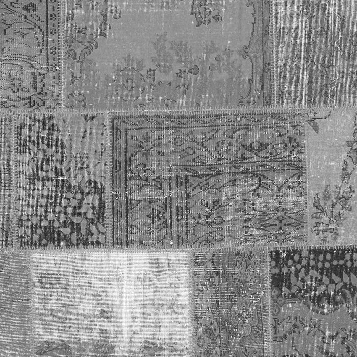 Patchwork Gray Transitional Rug, con2695gry