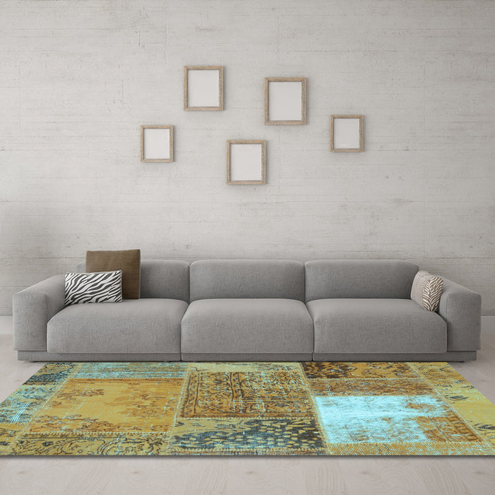 Machine Washable Patchwork Light Blue Transitional Rug in a Living Room, wshcon2695lblu