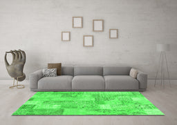 Machine Washable Patchwork Green Transitional Area Rugs in a Living Room,, wshcon2696grn
