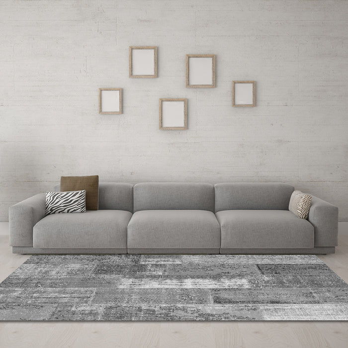 Machine Washable Patchwork Gray Transitional Rug in a Living Room,, wshcon2697gry