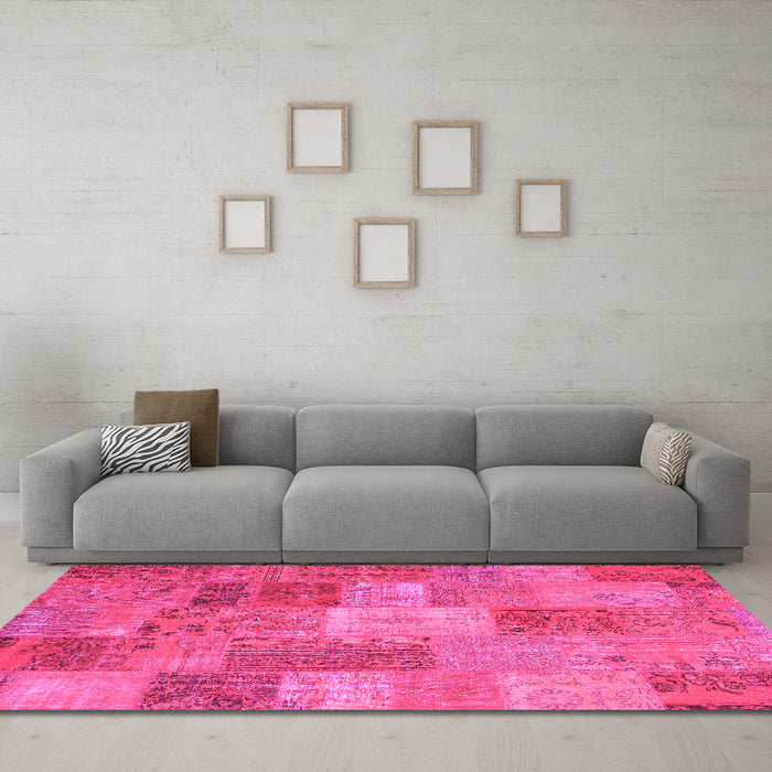 Machine Washable Patchwork Pink Transitional Rug in a Living Room, wshcon2698pnk