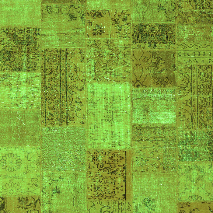 Patchwork Green Transitional Rug, con2698grn