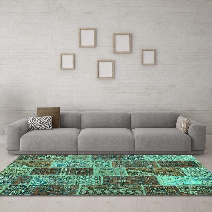 Machine Washable Patchwork Turquoise Transitional Area Rugs in a Living Room,, wshcon2699turq