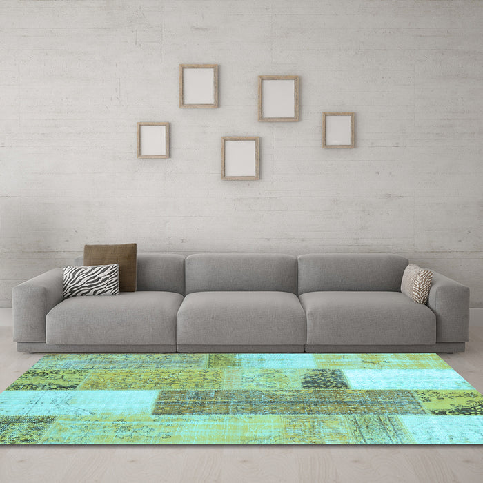 Machine Washable Patchwork Light Blue Transitional Rug in a Living Room, wshcon2700lblu