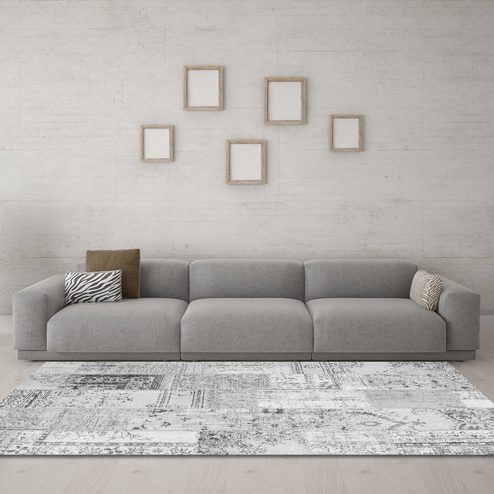 Machine Washable Patchwork Gray Transitional Rug in a Living Room,, wshcon2702gry