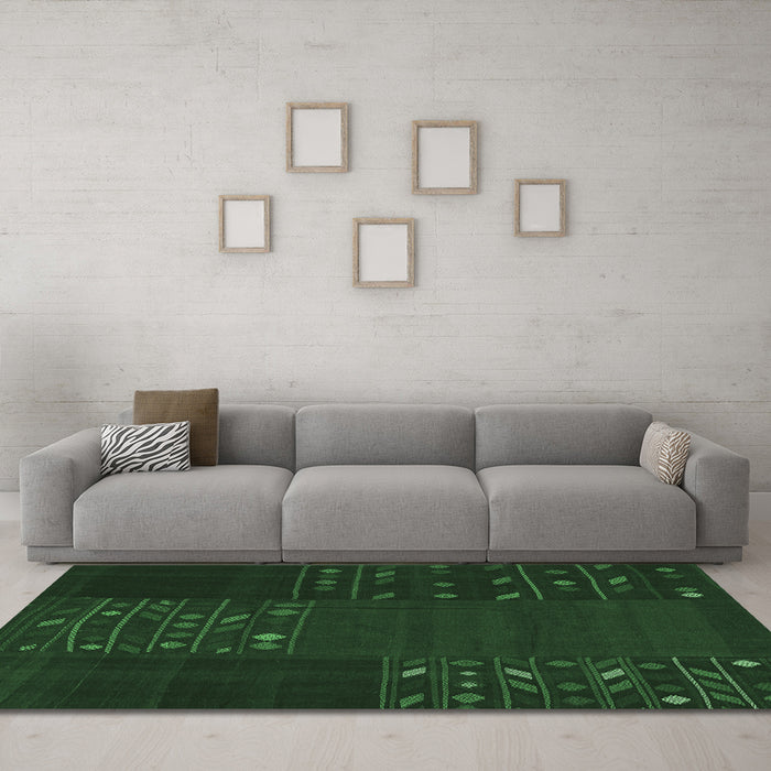 Machine Washable Patchwork Emerald Green Transitional Area Rugs in a Living Room,, wshcon2705emgrn