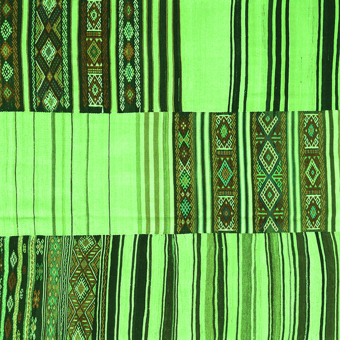 Serging Thickness of Patchwork Green Transitional Rug, con2709grn