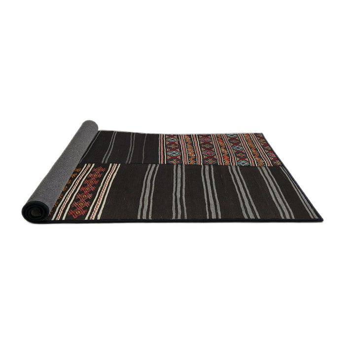 Thickness of Contemporary Mid Gray Patchwork Rug, con2710