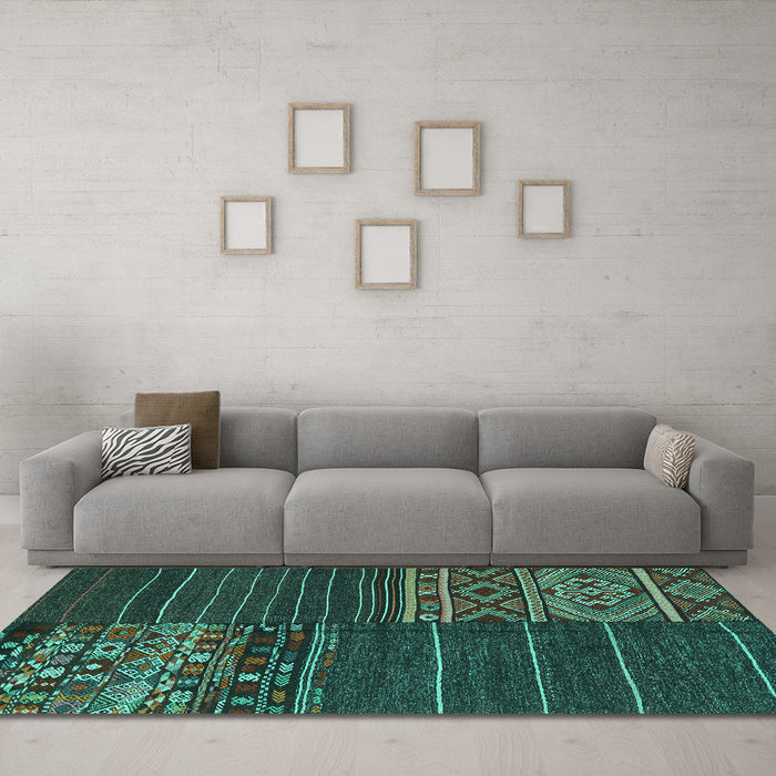 Machine Washable Patchwork Turquoise Transitional Area Rugs in a Living Room,, wshcon2716turq