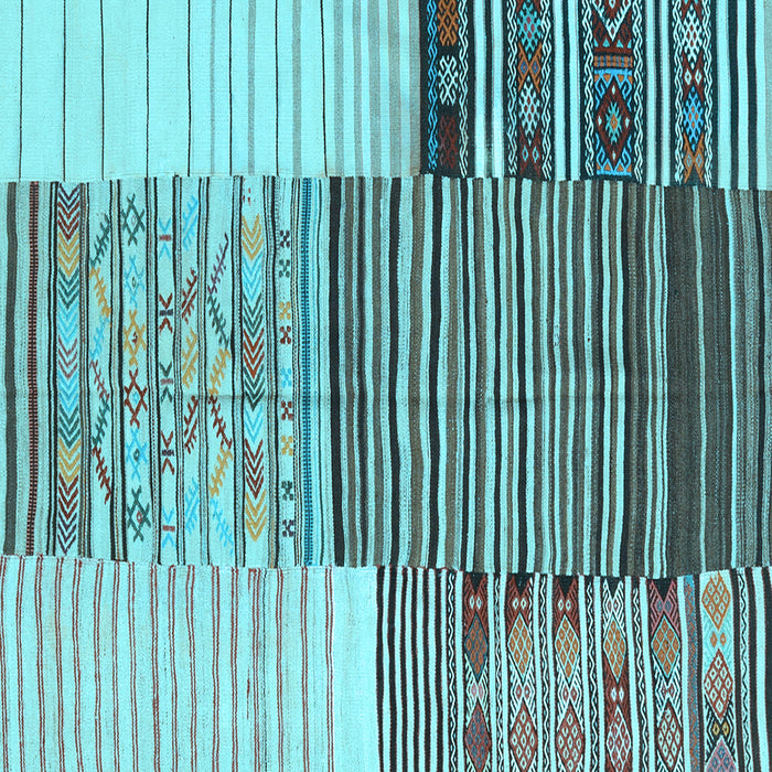 Machine Washable Patchwork Light Blue Transitional Rug, wshcon2720lblu