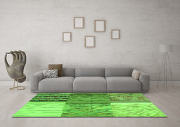 Machine Washable Patchwork Green Transitional Area Rugs in a Living Room,, wshcon2720grn