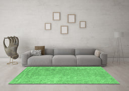 Machine Washable Abstract Emerald Green Contemporary Area Rugs in a Living Room,, wshcon2730emgrn