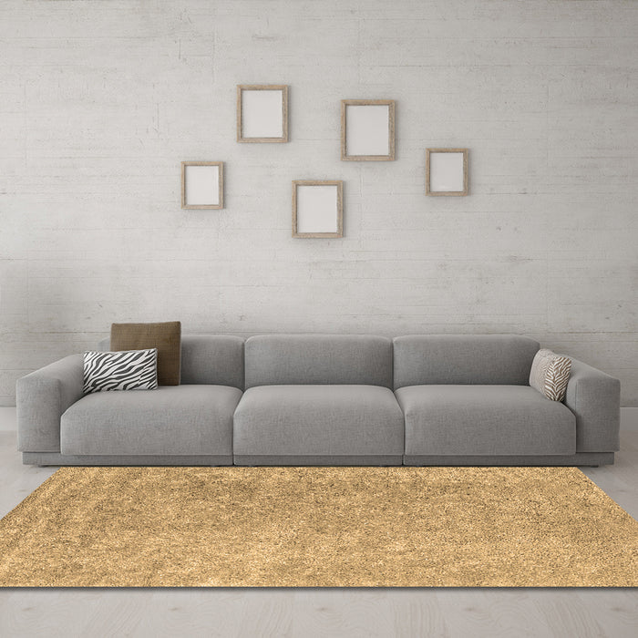 Machine Washable Abstract Brown Contemporary Rug in a Living Room,, wshcon2730brn