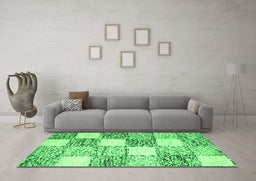 Machine Washable Checkered Green Modern Area Rugs in a Living Room,, wshcon2735grn
