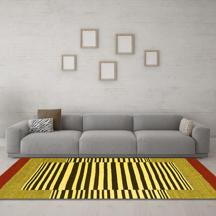 Machine Washable Abstract Yellow Contemporary Rug in a Living Room, wshcon2738yw