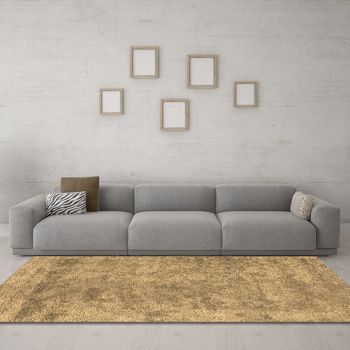 Machine Washable Abstract Brown Contemporary Rug in a Living Room,, wshcon2749brn
