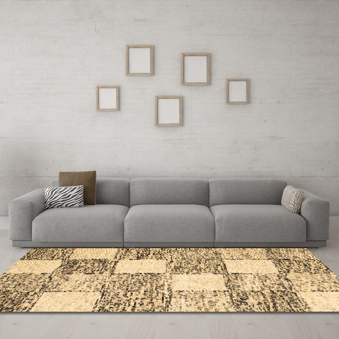 Machine Washable Abstract Brown Contemporary Rug in a Living Room,, wshcon2751brn