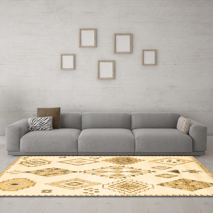 Machine Washable Solid Brown Modern Rug in a Living Room,, wshcon2752brn