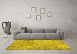 Machine Washable Patchwork Yellow Transitional Rug in a Living Room, wshcon275yw