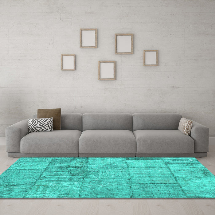 Machine Washable Patchwork Turquoise Transitional Area Rugs in a Living Room,, wshcon275turq