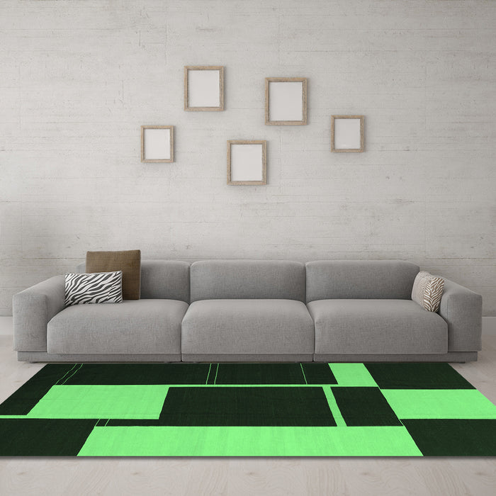 Machine Washable Abstract Emerald Green Contemporary Area Rugs in a Living Room,, wshcon2760emgrn