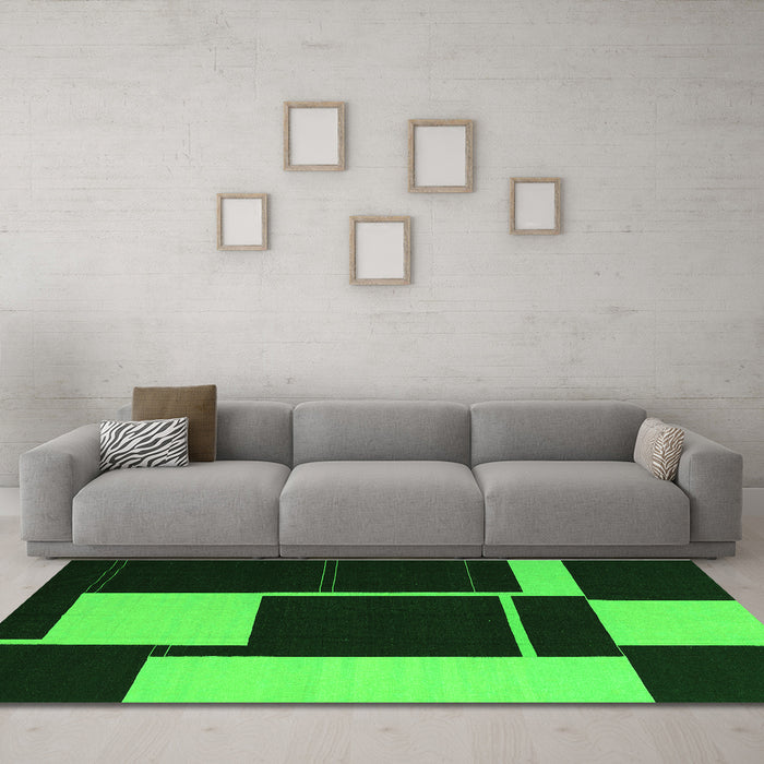Machine Washable Abstract Green Contemporary Area Rugs in a Living Room,, wshcon2760grn