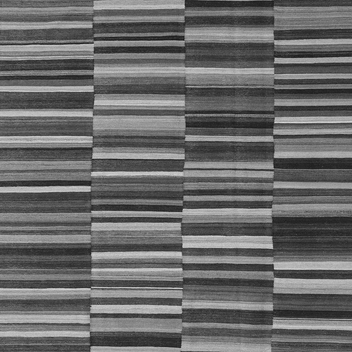 Serging Thickness of Southwestern Gray Country Rug, con2779gry