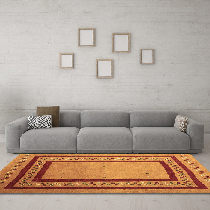 Machine Washable Abstract Brown Contemporary Rug in a Living Room,, wshcon2796brn