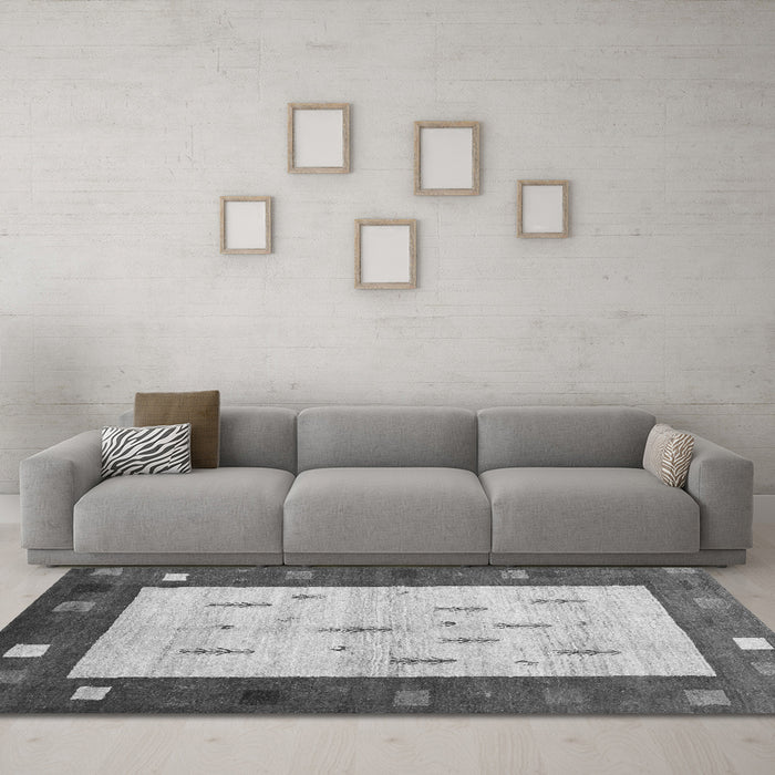 Machine Washable Abstract Gray Contemporary Rug in a Living Room,, wshcon2799gry