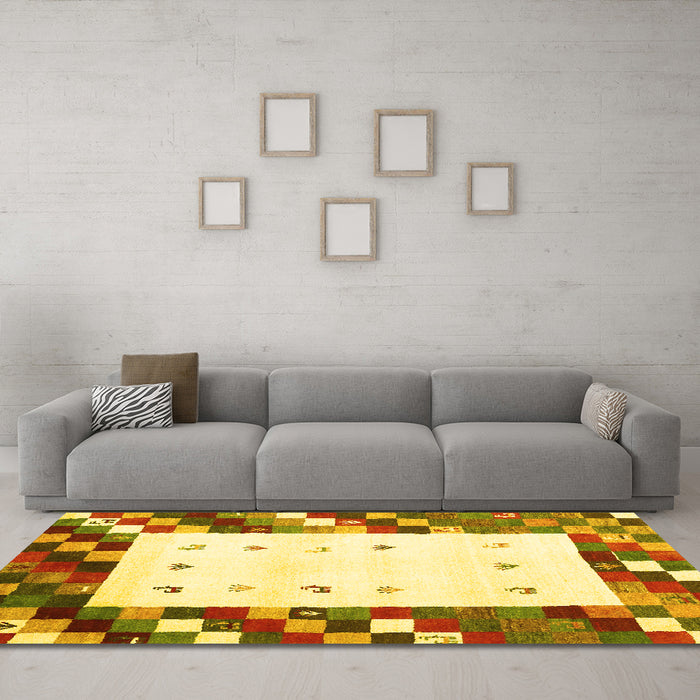 Machine Washable Abstract Yellow Contemporary Rug in a Living Room, wshcon2803yw