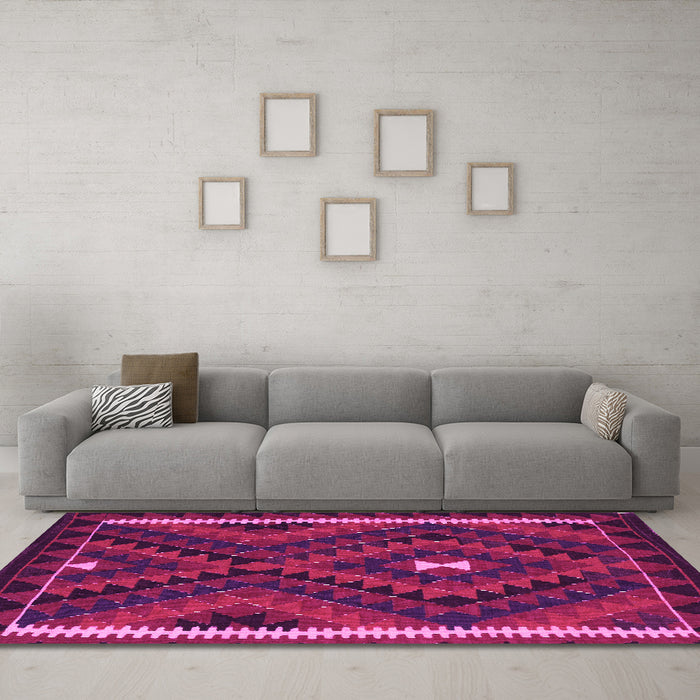 Machine Washable Oriental Pink Traditional Rug in a Living Room, wshcon2807pnk