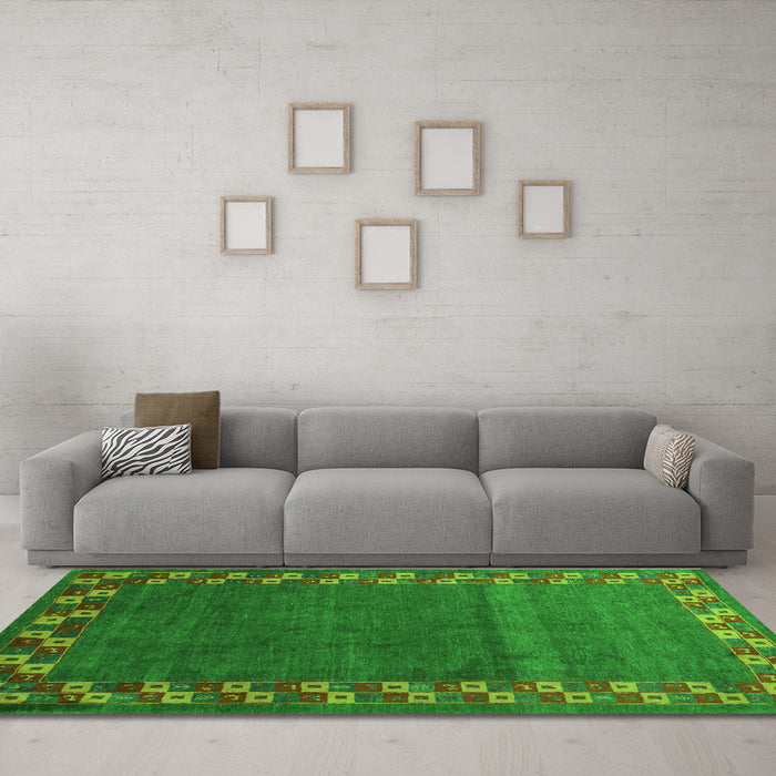 Machine Washable Abstract Green Contemporary Area Rugs in a Living Room,, wshcon2811grn