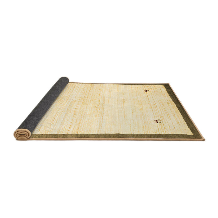 Sideview of Solid Brown Modern Rug, con2815brn