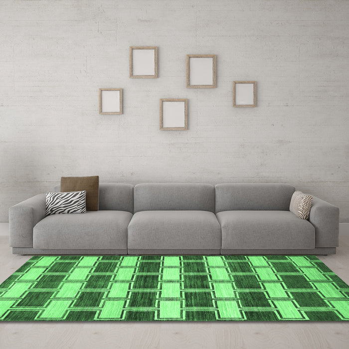 Machine Washable Abstract Emerald Green Contemporary Area Rugs in a Living Room,, wshcon281emgrn