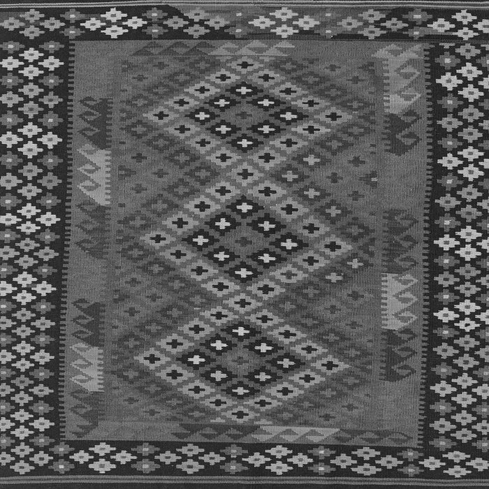 Serging Thickness of Southwestern Gray Country Rug, con2824gry
