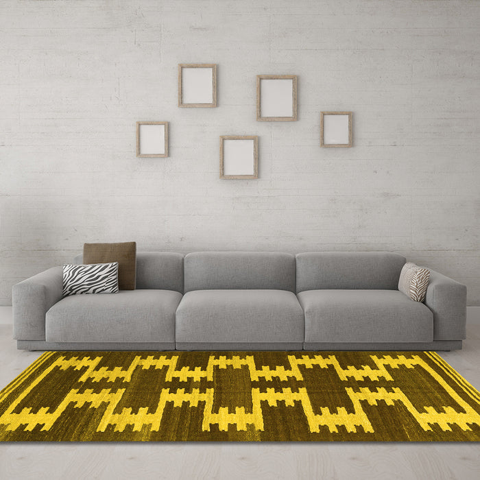 Machine Washable Abstract Yellow Contemporary Rug in a Living Room, wshcon2828yw