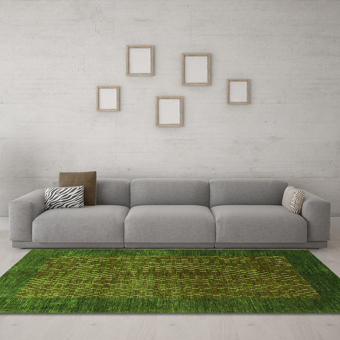 Machine Washable Abstract Green Contemporary Area Rugs in a Living Room,, wshcon282grn