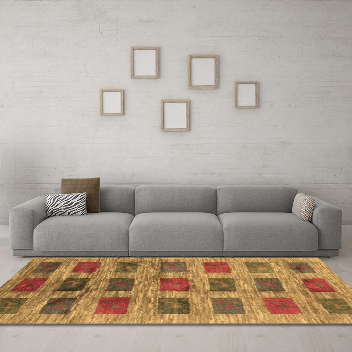 Machine Washable Abstract Brown Contemporary Rug in a Living Room,, wshcon2831brn