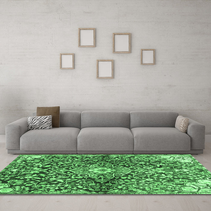 Machine Washable Abstract Emerald Green Contemporary Area Rugs in a Living Room,, wshcon2839emgrn