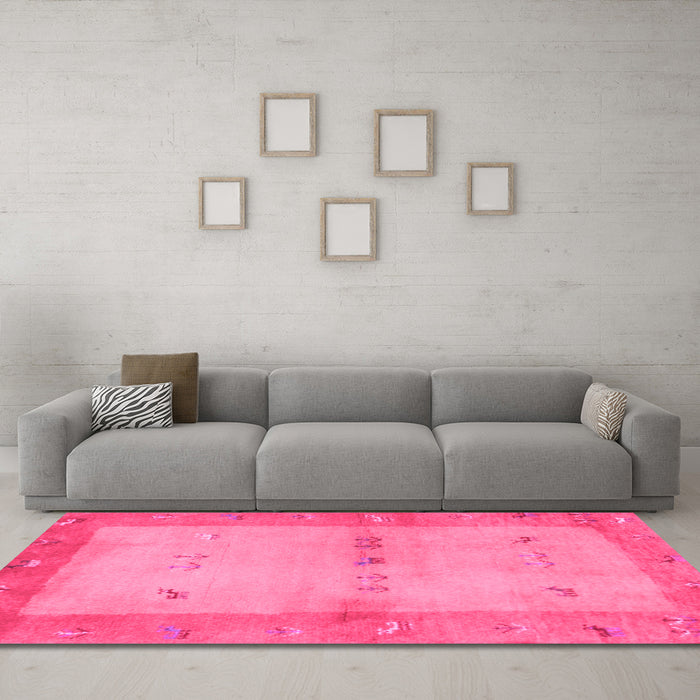 Machine Washable Oriental Pink Traditional Rug in a Living Room, wshcon2842pnk