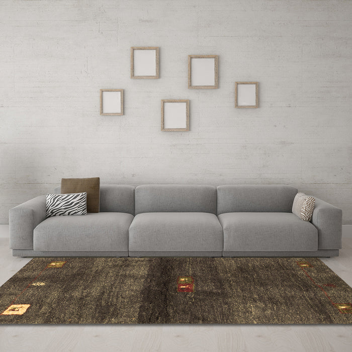 Machine Washable Abstract Brown Contemporary Rug in a Living Room,, wshcon2846brn