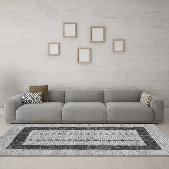 Machine Washable Solid Gray Modern Rug in a Living Room,, wshcon2848gry